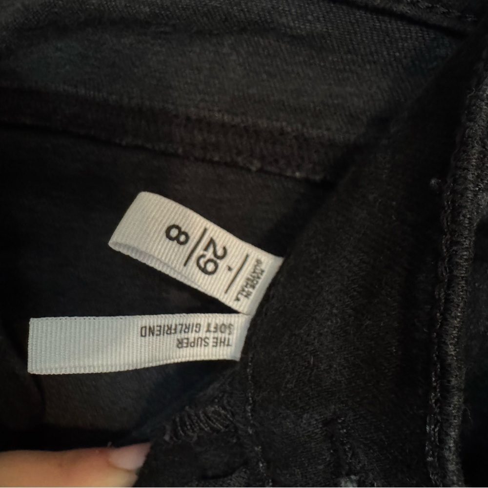 LOFT Women's Black Crop Leg Jeans - Picture 4 of 7